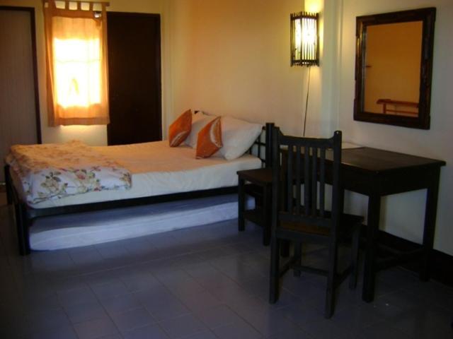 สะระภู เกสต์ เฮาส์ Hotel เชียงใหม่ ห้อง รูปภาพ